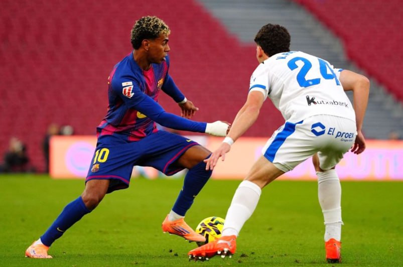 Barcelona vs Alavés (22:15  29/11) | Xem lại trận đấu