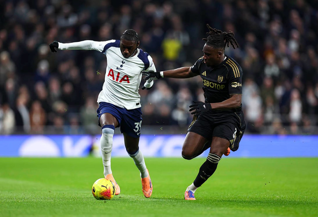 Tottenham vs Fulham (03:00  30/11) | Xem lại trận đấu
