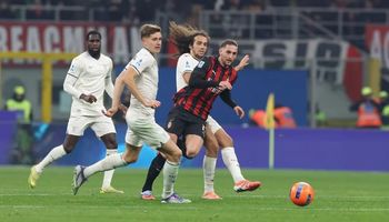 AC Milan vs Lazio (02:45 – 30/11) | Xem lại trận đấu